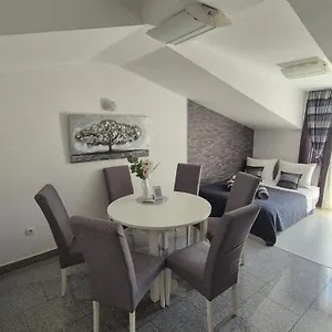 D&d , Split Croatie