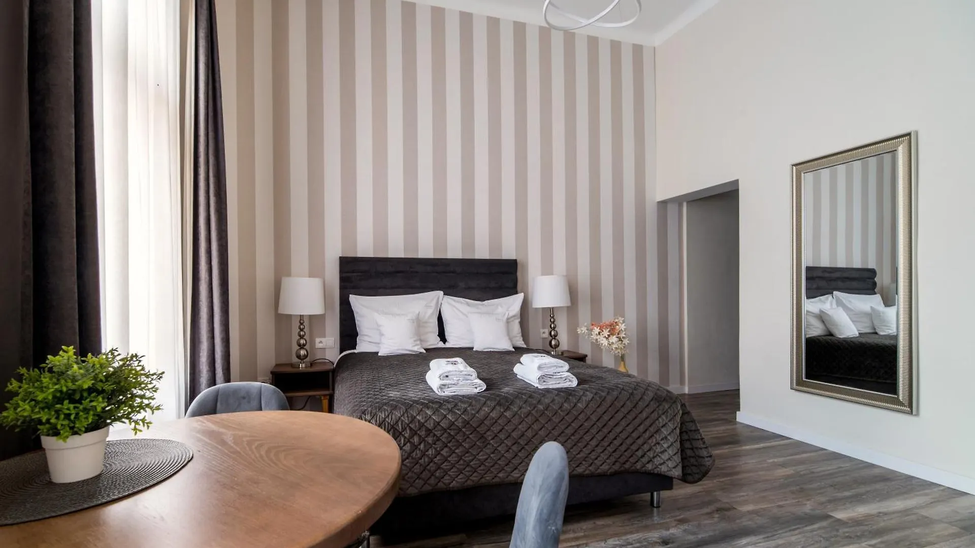 קרקוב Be Happy Apartments