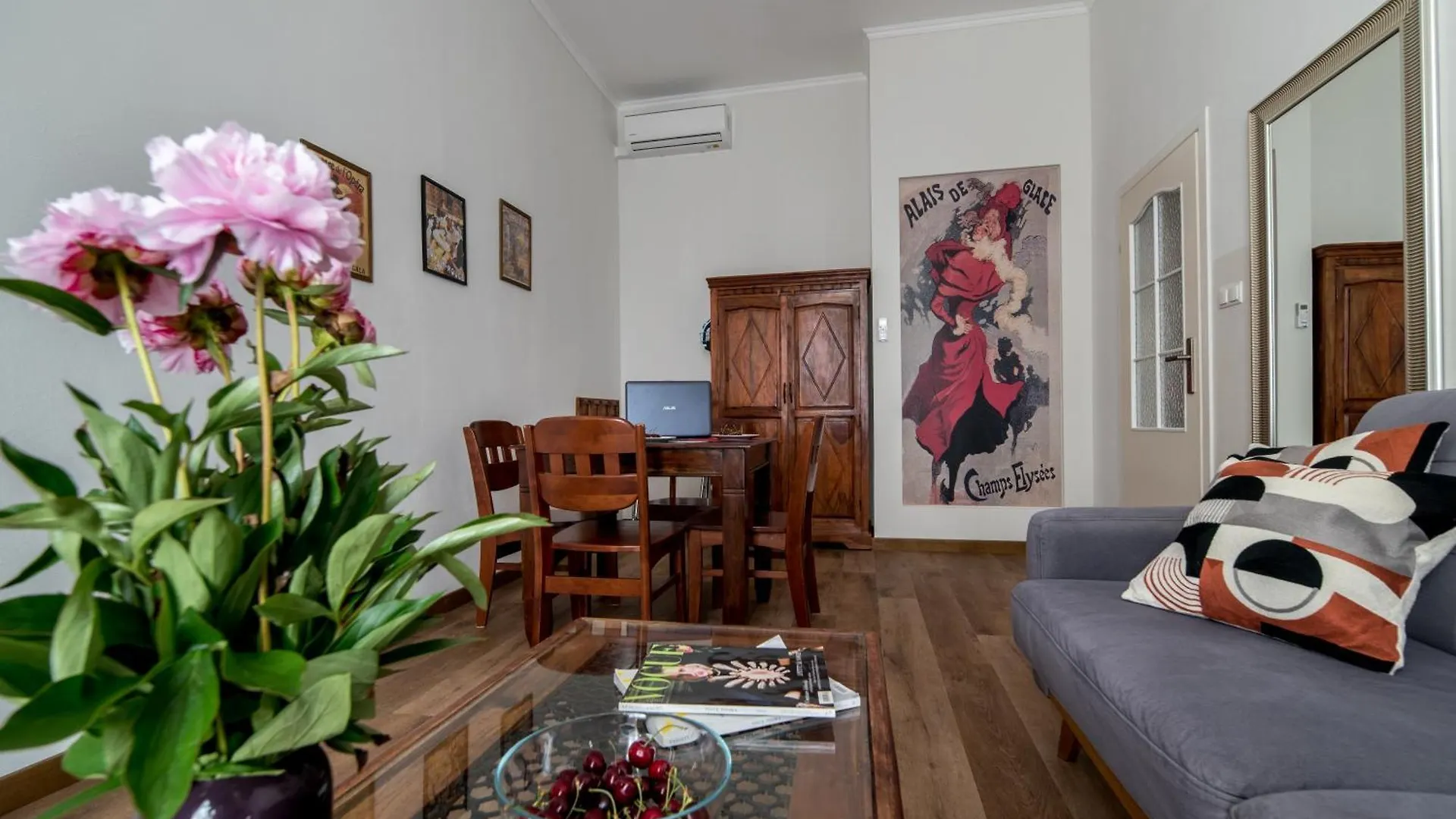 Be Happy Apartments Краков