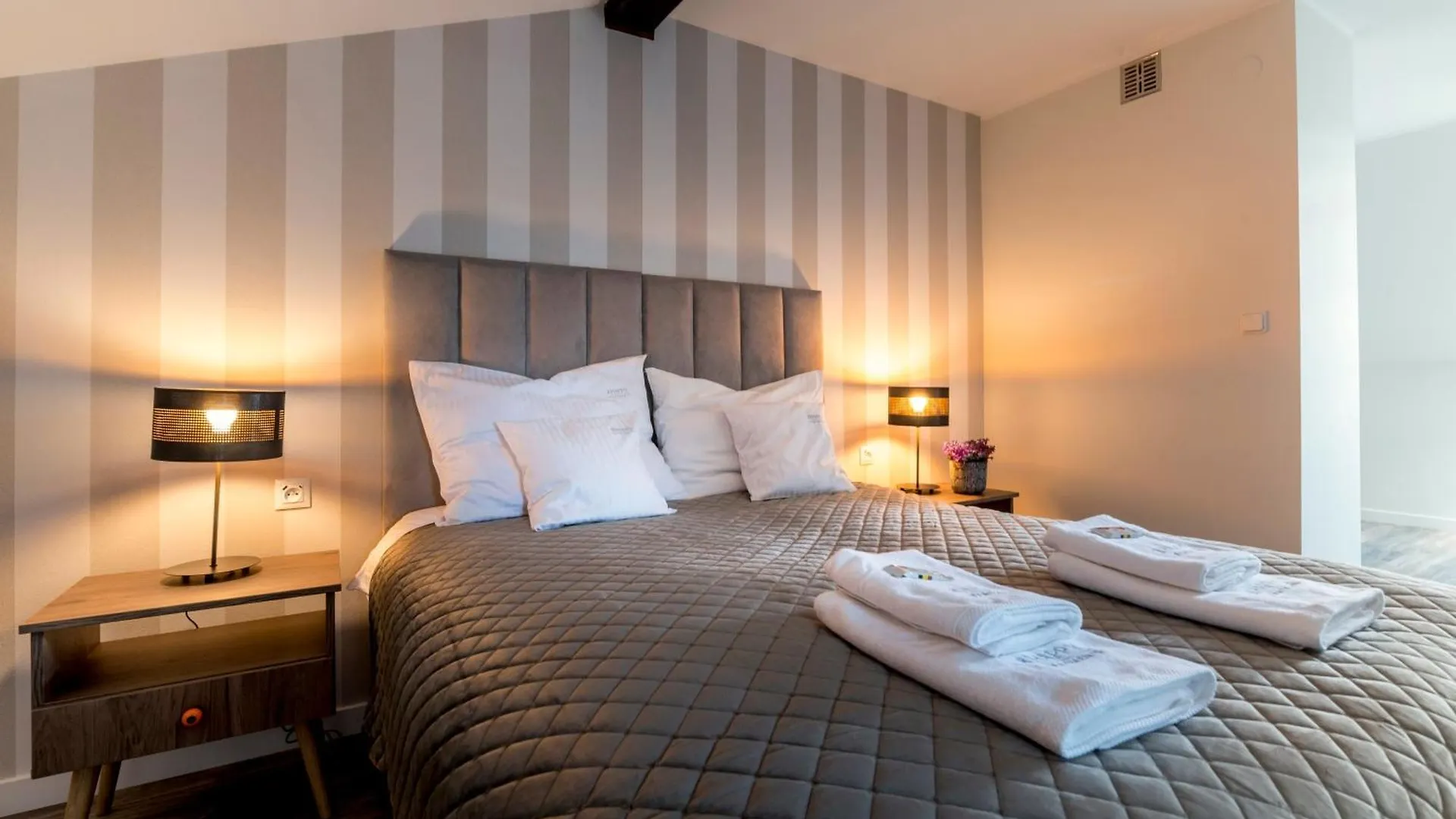 Be Happy Apartments Краков